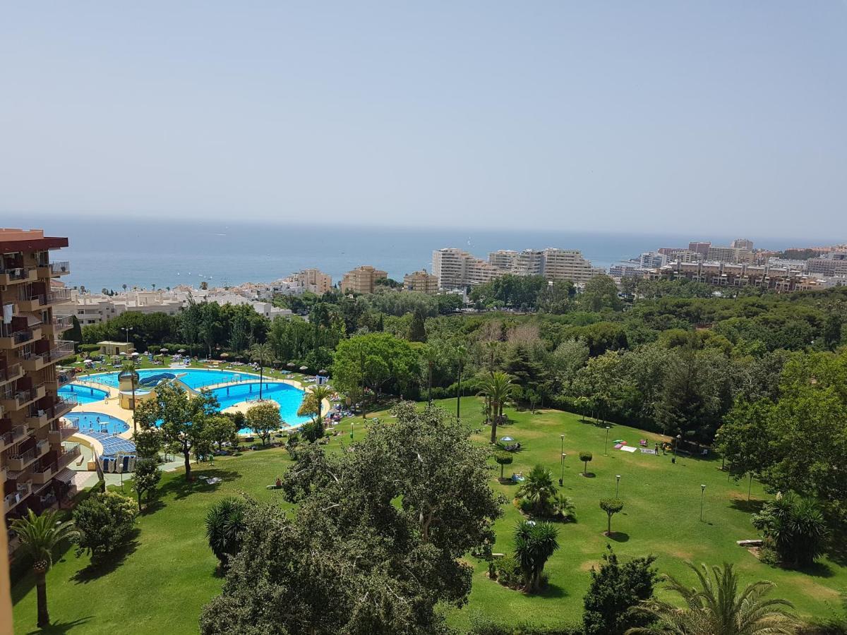 Acogedor,Apartamento.Piscina, Vistas, Terraza Benalmadena Luaran gambar