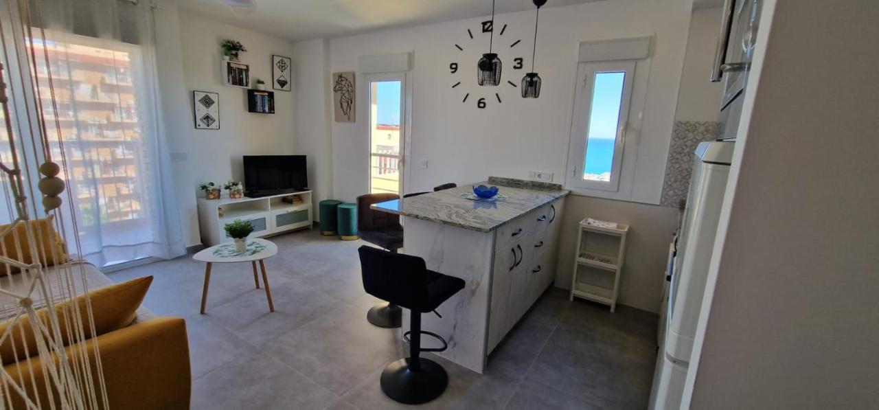 Acogedor,Apartamento.Piscina, Vistas, Terraza Benalmadena Luaran gambar